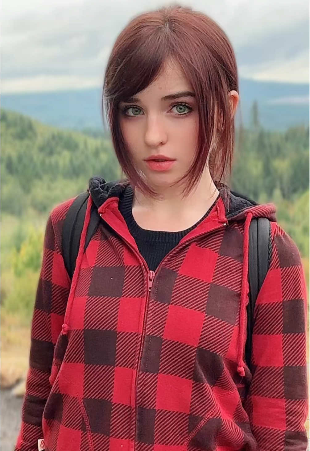 the lighting was ass I had to use a filter 💔 looks AI but I hope it’s okay #elliewilliamscosplay #elliewilliams #tloucosplay #thelastofuscosplay #elliecosplay 