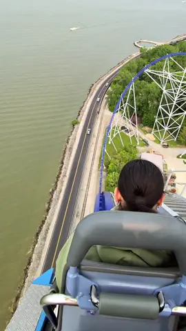 #rollercoster #rollercoasters #fyp #themepark #fypシ゚viral #amusementpark #fun #scary #fypage #vacation #travel #vibes #adventure #ohio #tiktok #rollercoastertiktok 