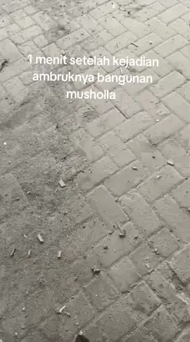 ya Allah semoga di beri ketabahan#ppalkhoziny #ppalkhozinybuduransidoarjo #fypシ゚viral #prayforalkhoziny 