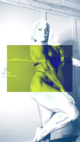 Saturday night  Time to get some pulses racing with some sexy muscle flexing 🔥🔥🔥 #remix #saturdaynighttiktok #heartstopper #heartbeat #fastandfurious 