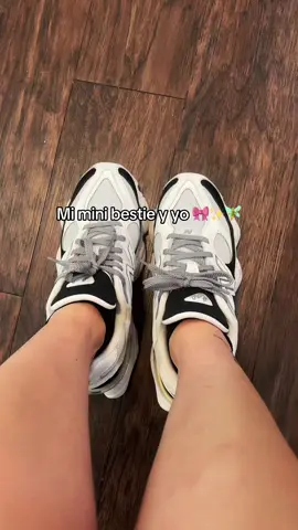 Combinadas  para todo 😍 #paratiiiiiiiiiii #paravosssssss #newbalance9060 #mamaehija #conbinadas 