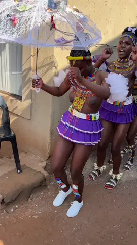 #ukugqhama_09 #umhlonyanekanokubonga❤️ #umhlonyane #fyppppppppppppppppppppppp 