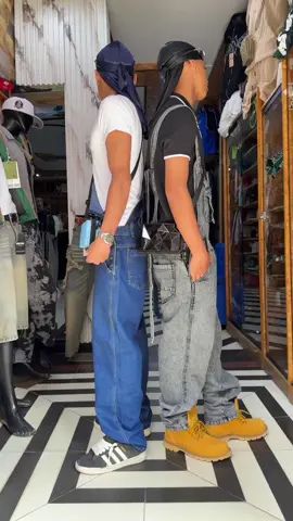 Overol Baggy o pantalón jardin de hombre . Encuéntralos en nuestra tienda física Bolognesi 262 Tumbes . Estamos de Aniversario #streetwear #overol #modamasculina #paratiiiiiiiiiiiiiiiiiiiiiiiiiiiii #criisdan 