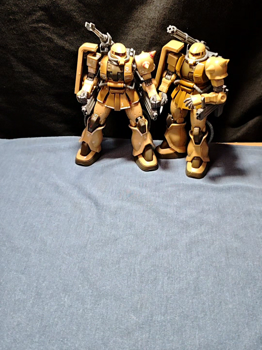 All of them are zaku, trust me, no imposter at all.  #mobilesuitgundam #gundam #gunpla #zaku #hguc 