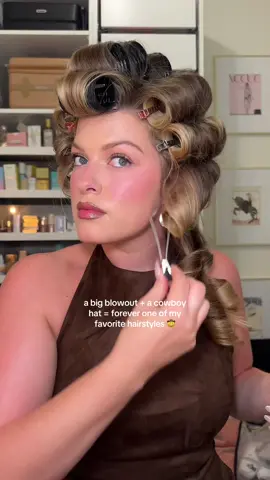 hair for the @Megan Moroney concert last night 🤠💙🪕✨ only way to do my hair when seeing a fellow southern belle perform !!! used my @Dyson USA air wrap + @Kitsch rollers, alligator clips + @Blake Brown hairspray #hairtutorial #blowouts #pincurls #cowboyhat #dysonairwrap