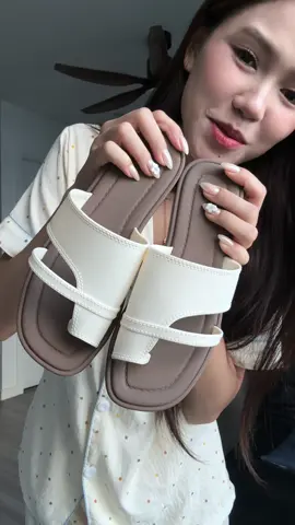 Mua được đôi dép đẹp mà rẻ sĩ quá kk😜#nnqa208 