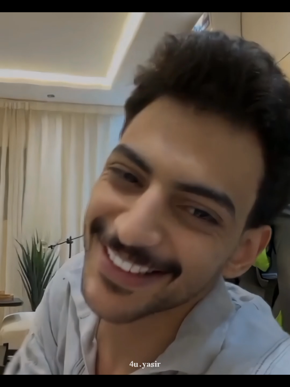 حللت اوم اوم البث 😝🤍 #كاريزما #الواقع #ياسر_المطيري @ياسر المطيري 🇸🇦 