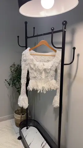 رقم البلوزة 46065314#تنسيقات_شي_ان #شي_انshein #shein #تنسيقات #اكسبلورexplore @SHEIN 