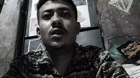 কবিতা নাম : ১৮ বছরে বেকার ছেলেটা  লেখা : পরশ মাহমুদ  @🔥js sakil khan joy 🔥  #viral  #bangdashfoodtiktok🇧🇩  #everyone #unfrezzmyaccount  #foryoupage❤️❤️ 