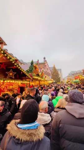 💛💚🤍💙. #unfreezemyacount #noviews #viewsproblem😭 #howtounfreezetiktok 