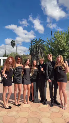 In my little black dress 🖤 @Nayeli ✝️ @Anis 🪩 @giaroseofficial @GINO @jacklynjd_ @Ryder Tully @ROCK SQUAD  #jesuslovesyou #blowthisup #trending #fypシ #fypシ 5