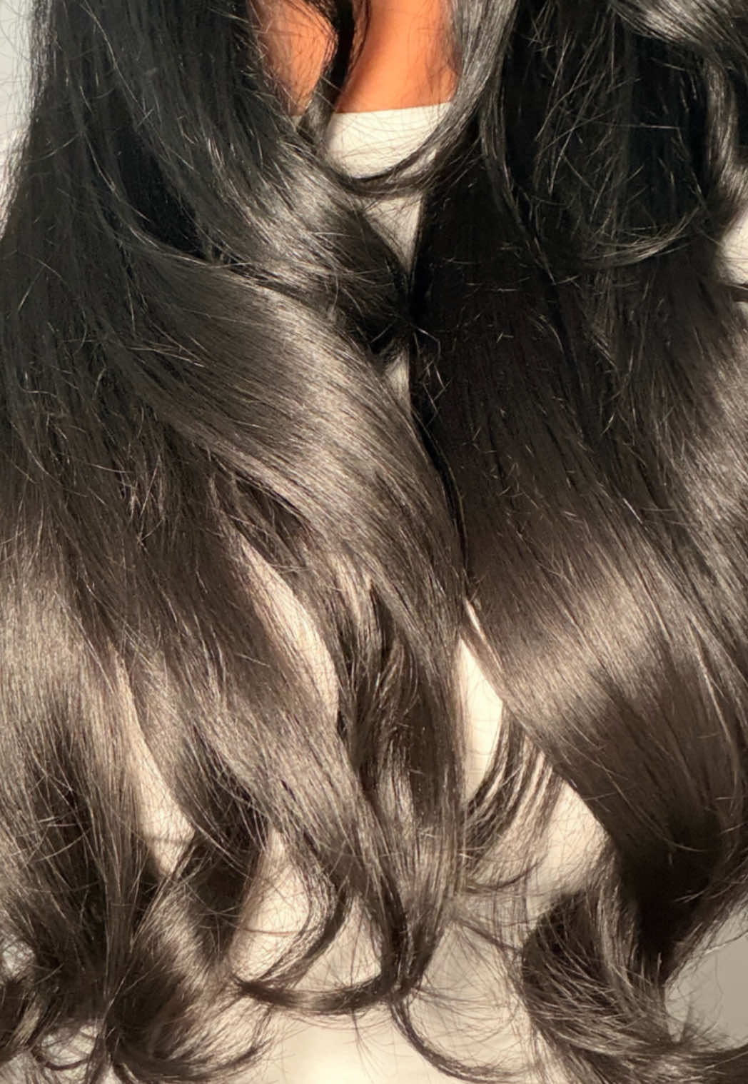 Meine Routine mit Kerastase ✨ #hairroutine #hairtok #glossyhair #kerastase #longhair 