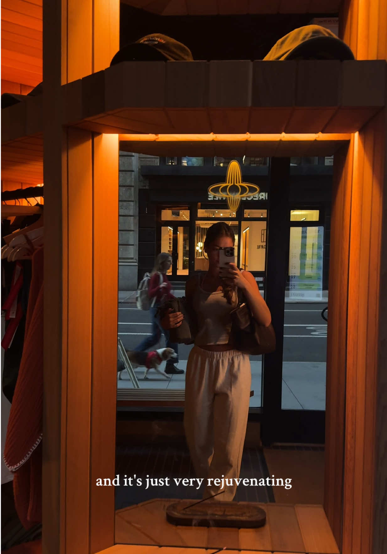 The amazing thing about this city is that there’s something for everyone :) @Othership @Van Leeuwen Ice Cream 🍦🧖‍♀️ #nycwellness #thingstodoinnyc 