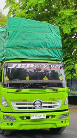 2 Unit TB Peluncur Jerman Trans, Bale Kanan Surabaya-Kupang..🇩🇪 #fyp #nttpride🏝🔥 #jermantrans🇩🇪 #kupangtiktok #CapCut 