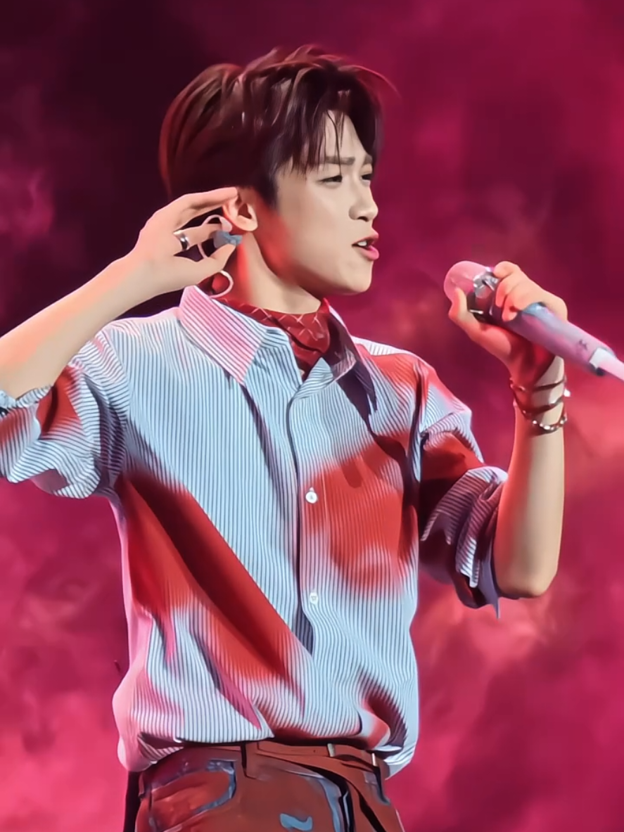 10.04 | SMALL TOWN GIRL #yuni #ziyu #taihubaymusicfestival #tianziyu #dabao 