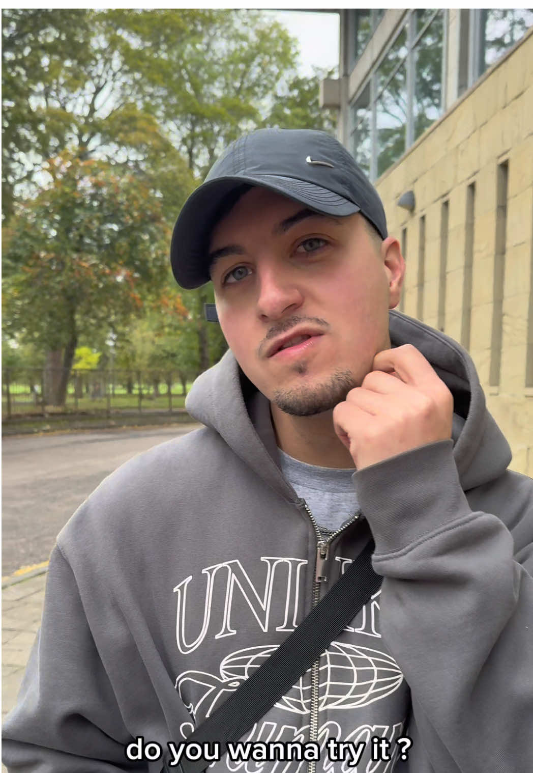 Found @DRISS 6️⃣ in public 😱😱 #greek #greece #greekrapper #greekrap 