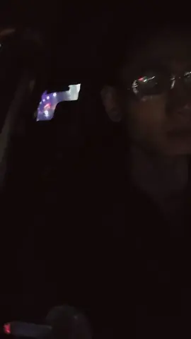 Bát muốn đầy , trước phải rỗng Tâm muốn sáng , ắt phải buông !