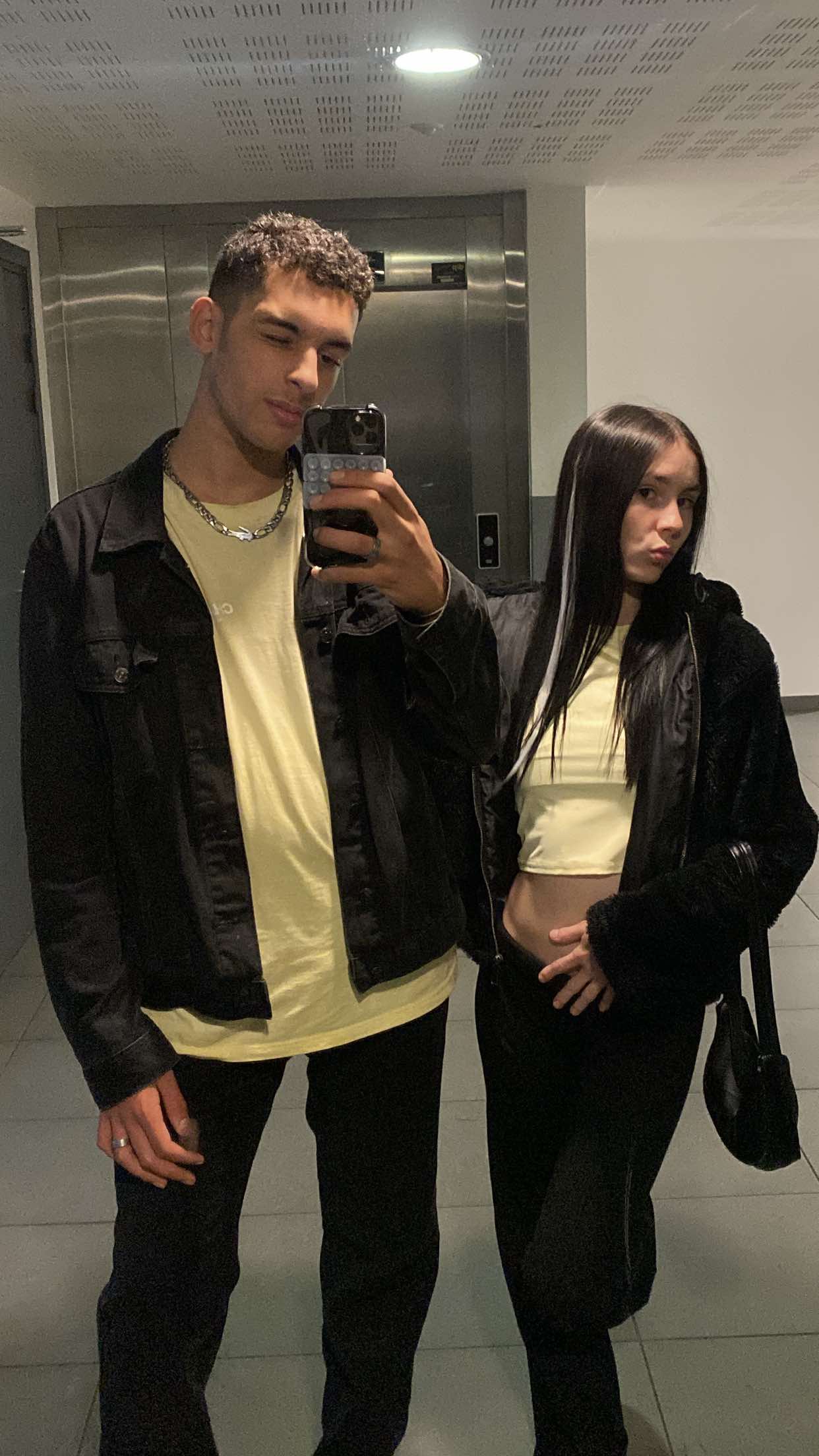On postera le vlog demain !!! #couple #laplusbelle @𝓞𝓬𝓮́𝓪𝓷𝓮 ❤︎ @Bruno flaujac tibaous (SK) 