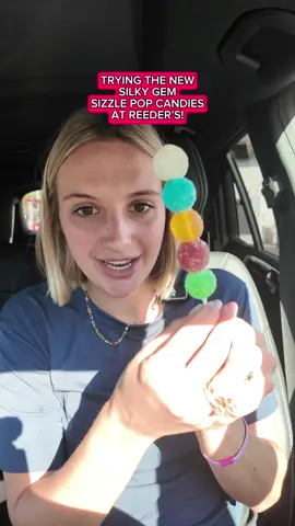 Trying the new Silky Gem Sizzle Pop candies from Reeder’s in Tulsa, Oklahoma!  #sizzlepops #silkygem #918tulsa #reederstulsa 