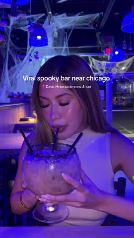 📍oasis kitchen and bar  Must try spooky bar in chicago  Must try’s  Pablano pasta 🍝 10/10  Horchata expresso martini 10/10  Sangria blood bag 9/10  Buffalo wings 10/10  Street corn 9/10  Fried shrimp 9.5/10 
