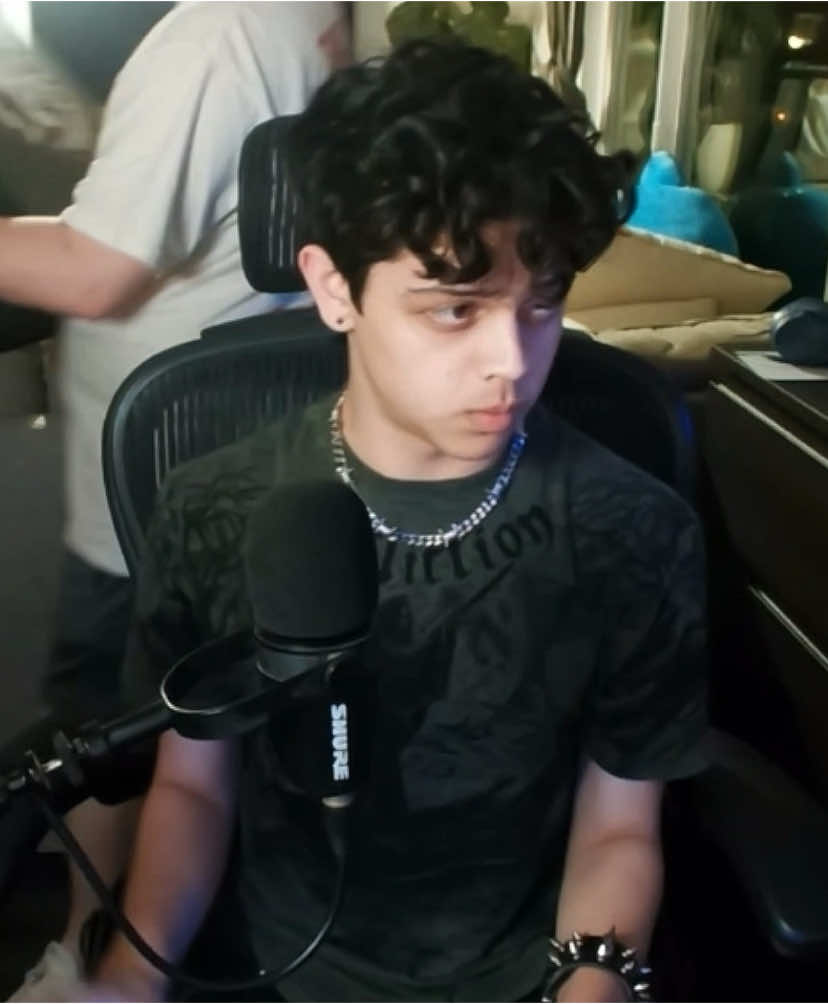 #ISAACORDONEZ :: ahora me gustan metaleros (Isaac) 💌 #Edit #isaacordonezedit #merlina #wednesday #pericles #fyp #Viral #paratiiiiiiiiiiiiiiiiiiiiiiiiiiiiiii #foryoupage 