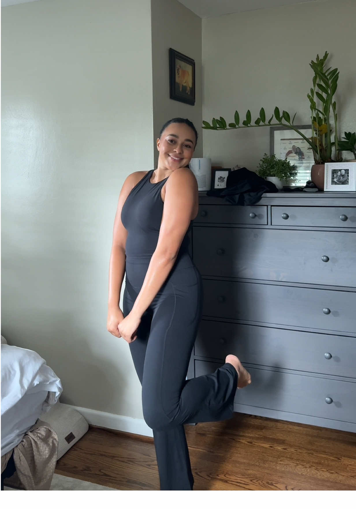 Reviewing the  Halara UltraSculpt Bootcut Leggings! Here’s how they fit and feel: they’re buttery, sculpting, and so flattering for everyday wear. #HalaraHaul #LeggingReview #BootcutStyle #ActivewearTok #HalaraOOTD  @Halara @Halara shop
