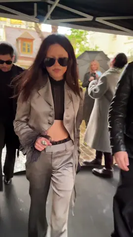 #jennaortega #TikTokFashion #anndemeulemeester #fashiontiktok 