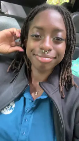 Using the sound TikTok pics out for me #fyp #imjustagirl #recomendedaudio 