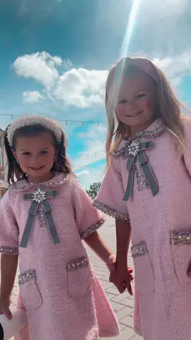 The sweetest sister duo 🫶🏻 Serena and Blair (Stella Blair) @Mia Belle Girls 