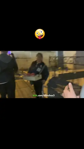 @Emikukis @Emikukis creo que querian colab 🤪 emi no seas mala si ya diste tu ig 🤣🤣 #emikukis #glogloking #Tilinchos3 #contenido #ganxsimp