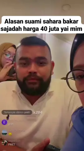 Muka muka Watandos (Wajah Tanpa Dosa) suami Sahara ini. Dipikir sajadah itu barang yang sepele. Apa jangan-jangan emang jarang menggunakan sajadah sehingga lihat sajadah saja nafsu ingin bakar.  ini bisa jadi bukti otentik untuk dibawa ke ranah hukum ya Bung #yaimim #promoseruweekend #sahara #madas #malangterkini 
