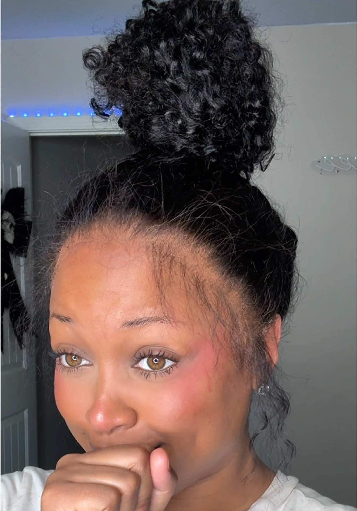 I can’t even count how many people thought this was growing out of my scalp @Luvmehair 😮‍💨 Hair: LuvMe 360 Water Wave Glueless Wig #luvmehair #luvmeforreal #luvmehairreview #luvmeglueless 