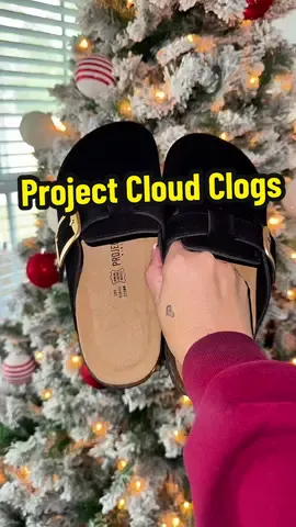 Effortless style. Cloud-like comfort. Manchester Clogs by Project Cloud ☁️ @Project Cloud Shop  #ProjectCloud #ManchesterClogs #MinimalStyle