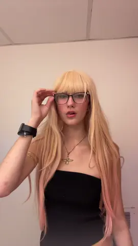 Debating truly dying my hair right now 😬 #blonde #wig #fyp #fake 