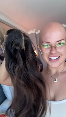 The fontainebleau comes with a wig stand LOL 