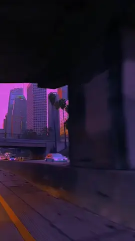 Wow Los Angeles is so beautiful ❤️💜