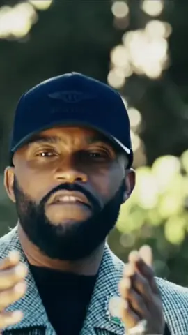 @fallyipupa 🏟️ 02 MAI 2026 : @stadefrance ! 🎫 Ouverture de la billetterie ce 08 Octobre 2025 avec des surprises ! Inscrivez-vous pour être alerté (e) de la mise en vente. https://www.gdp.fr/fr/artistes/fally-ipupa L'HISTOIRE EN MARCHE, NETI NA FILM !