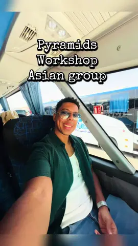 Workshop x pyramids with Asian group 