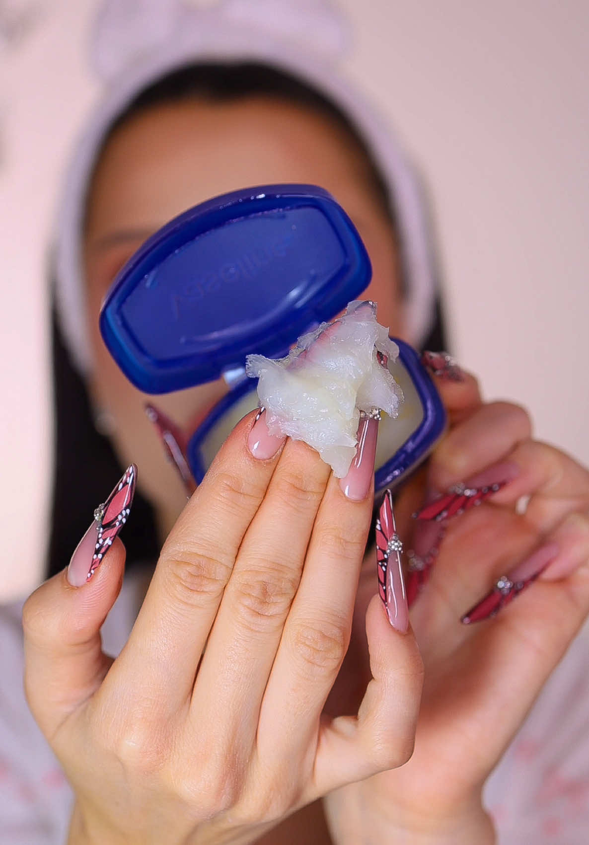 Pov you run out of makeup remover🤨 #ASMRmakeupremoval#makeupremovalfun#skincarehack#skincareasmr  