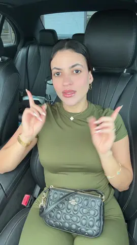 Lip gloss de @KIKO Milano USA #TikTokShopFallDealsForYou #tiktokshopcreatorpicks #kikomilano #kikomilanolipgloss 