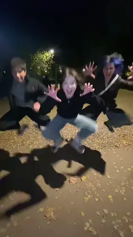 Нас было три подруги я, мразота-@Sweety🐣✝️  и тварь @я устала👩‍🦲 #браинмапс #thebrainmaps #смешноевидео #пародия #друзья 