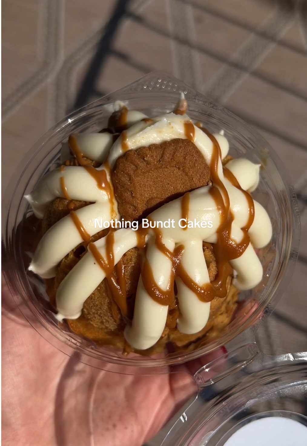 Pumpkin spice or Biscoff cookie butter cake? #nothingbundtcake #fallaesthetic #falldesserts 