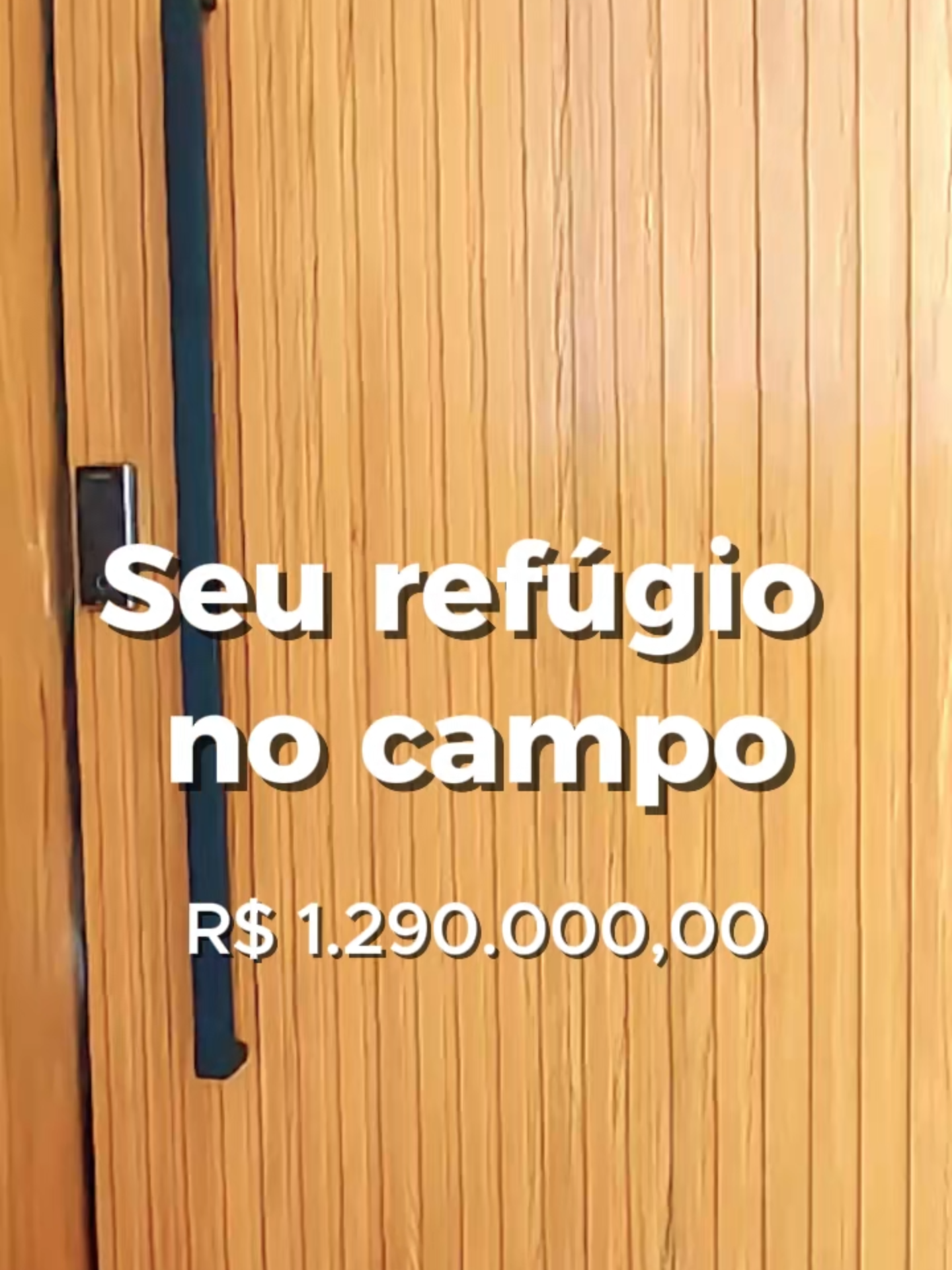 ✨ Imóvel de Alto Padrão à Venda 🏡 Ninho Verde I Eco Residence – R$ 1.290.000,00 Projetado com acabamentos selecionados para quem valoriza conforto, sofisticação e durabilidade. 🍽️ Cozinha gourmet com planejados, eletros e adega 🛋️ Sala de estar com sacada + sala de jantar 🛏️ 3 suítes espaçosas com ar-condicionado e móveis planejados 🧖‍♀️ Suíte master com closet, banheiro com duas cubas e sacada com vista 🏊 Piscina aquecida + área de churrasqueira 🚿 Aquecimento central com boiler de 600L 💧 Filtro de entrada de água + sistema pressurizado 📦 Depósito amplo 📍 Localizado em um dos empreendimentos mais desejados da região 💳 Financiamento bancário disponível ✨ Agende sua visita e encante-se com esse imóvel exclusivo! 📲 (11) 93423-3624 Carlos Macedo – CRECI/SP 245832-F #ImóvelDeLuxo  #CasaDeCampo  #NinhoVerde  #CesárioLange  #CasaDosSonhos  #CasaComPiscina  #ÁreaGourmet  #ImóvelExclusivo  #AltoPadrão  #ViverBem  #CasaParaVenda  #InvestimentoImobiliário  #FinanciamentoDisponível