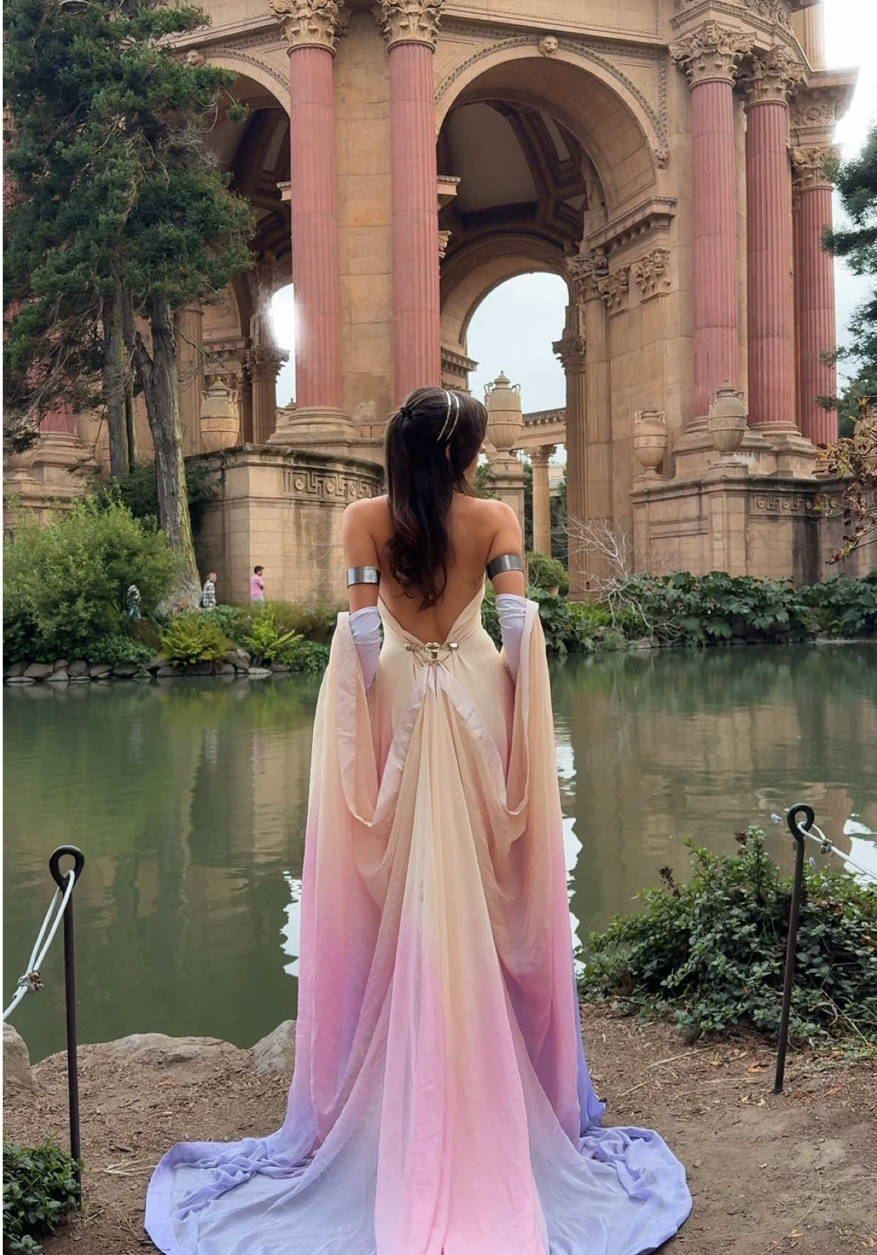 is this naboo?? prettiest padme dress in the galaxy #padme #padmedress #padmecosplay #starwars #naboo 