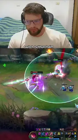 nunca falha esse Rojão  . . . . #twitch #thurchaimsustos #thurchaim #twitchbr #leagueoflegends 