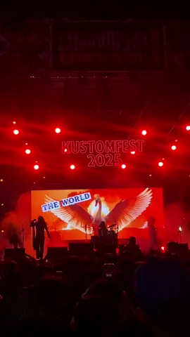 overheat - white swan #whiteswan #kustomfest #jogja #2025 #konser 