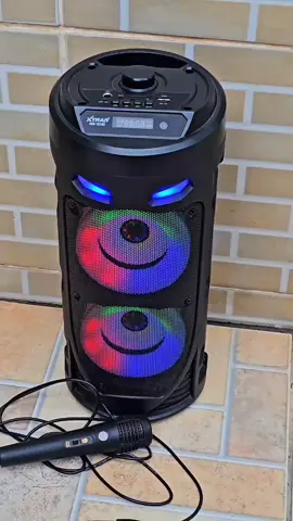 Dê uma olhada em Caixa de Som Bluetooth Portátil Grande Com Microfone+Controle Remoto Multimídia Tws Led Rgb FM Xtrad por R$139,99. 