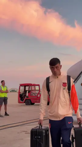 Sunset vibes in Sevilla 🌅 #fcbarcelona #barçaontiktok #sunset #sevilla 