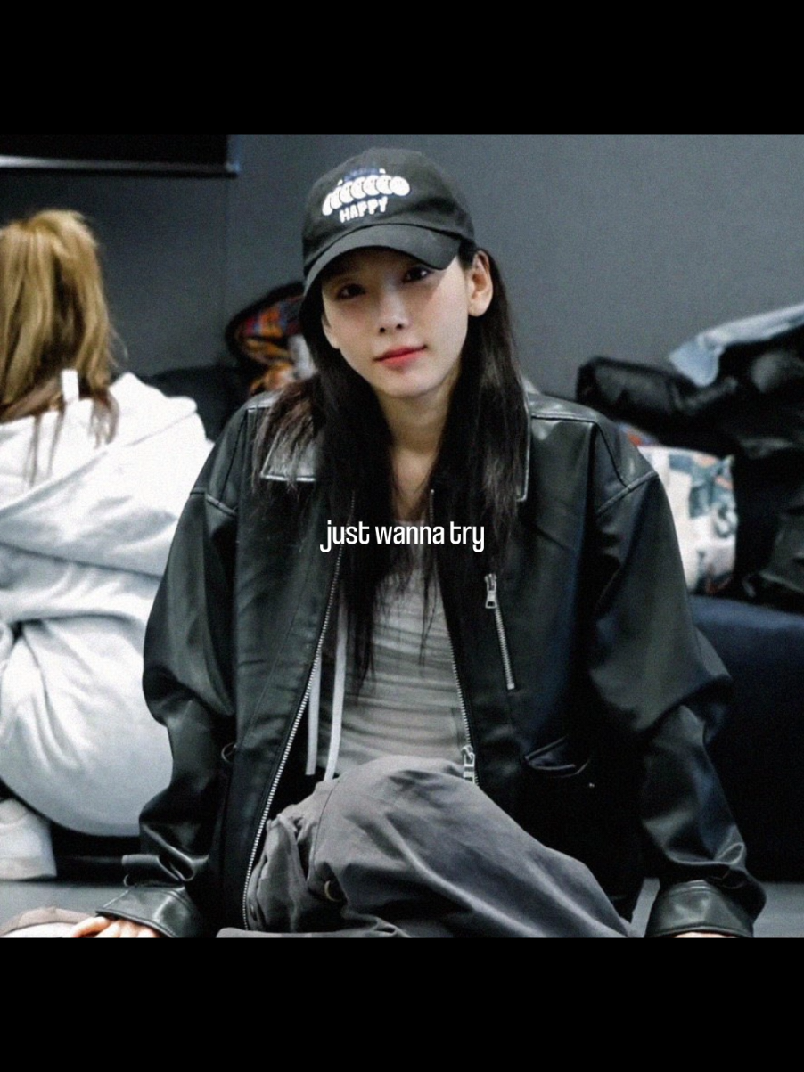 androgynous beautyyy #taeyeon #snsd #girlsgeneration #태연 #소녀시대 