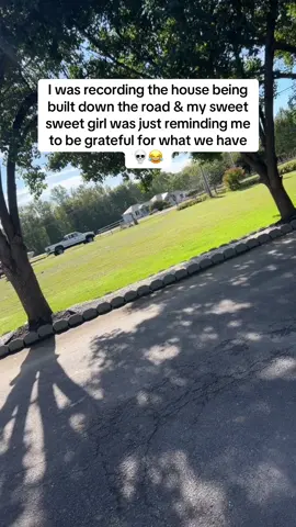 She’s the queen of my double wide trailer #toddler #kidsoftiktok #trailer #farmhouse #fyp 